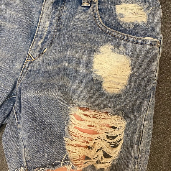 Lovers and Friends Revolve Denim Shorts - Picture 5 of 9